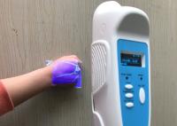 Cerca del buscador portátil de la vena de Veiwer de la vena médica de la luz infrarroja para los niños infantiles