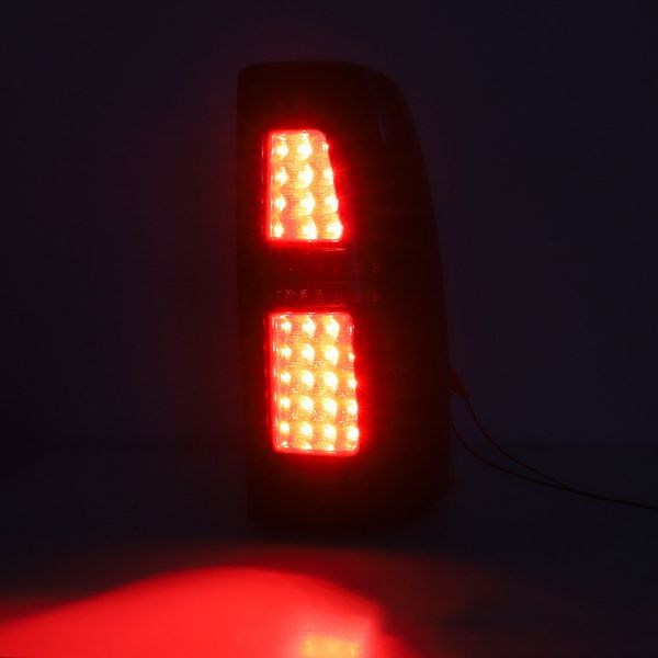 Demillon Advanced Car Led Red Tail Lights 1999-2006 for Chevrolet Silverado Modified Brake Lights Taillights