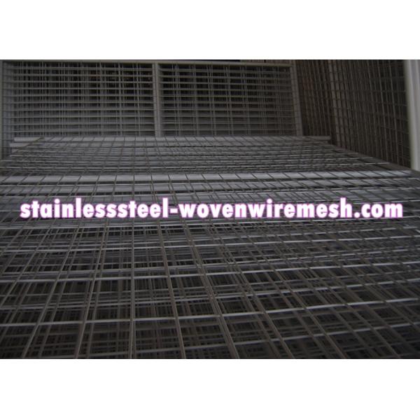 White Vinyl Coated Welded Wire Mesh Fencing Metal Mesh Fence Oxidation Resistance