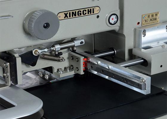 Electric Programmable Sewing Machine For Leather Glove / Shoes 32mm Lifting Clamp