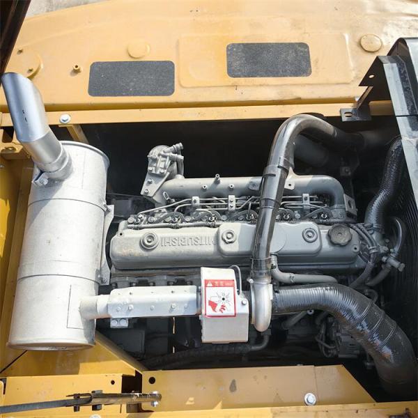 Excavatrice active Sany SY215 dans la machine à soupape hydraulique originale Poids 21000 KG