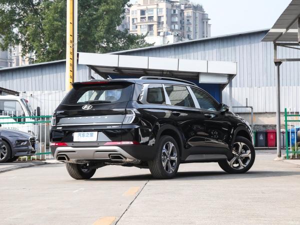 2023 Beijing Hyundai Shengda 380t 4WD Luxury Version Fuel Gasoline for Car Travelers