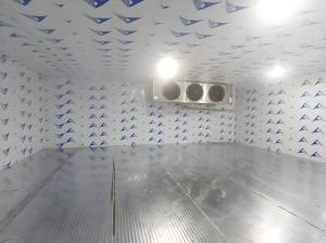 水冷蒸気器 LEDライト 冷房 肉鶏の貯蔵