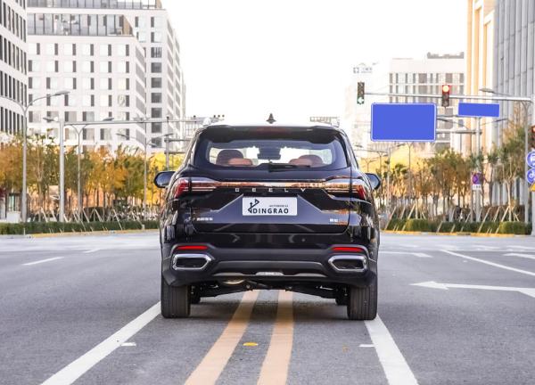 2024 ODM Em boas condições Geely Car EV 5 portas 6 7 lugares SUV gasolina gasolina Carro novo