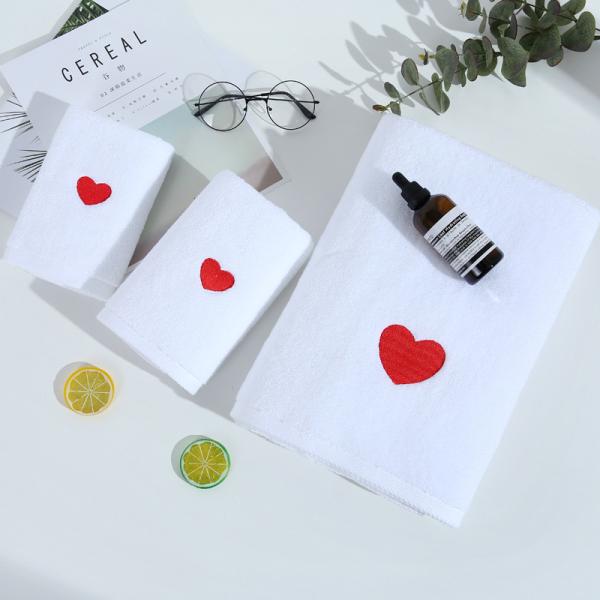 Toalla de baño blanca suave y gruesa hecha de algodón puro con diseño de bordado personalizado