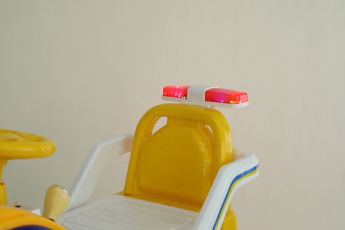 2023 Детские электрические игрушки экскаваторы Инженерная езда на машине для детей Пластик желтый