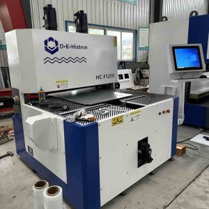 Multiple Axes CNC Bending Machine for Thin Plate Bending with No Damage to Surface Flanging Machine