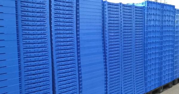 Caja de almacenamiento de plástico plegable para almacén de reciclaje de PP plegado Tamaño 600*400*77mm