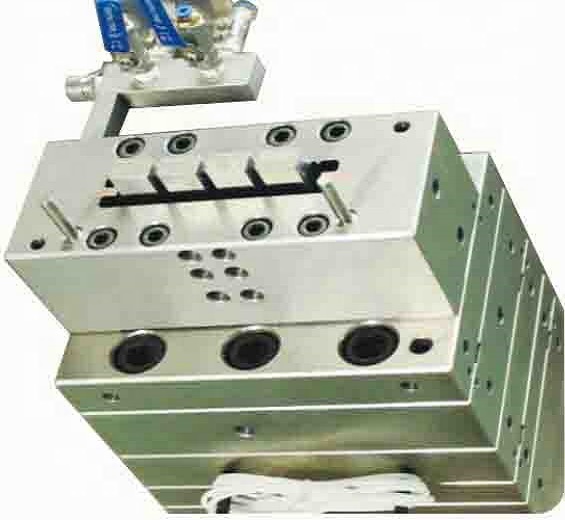 ABB Inverter PVC WPC Plastic Profile Making Machine for Window and Door