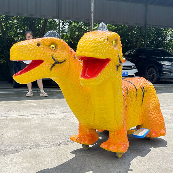 Playground Three Head Kids Attractive Electric Walking Dinosaur Ride 6 To 8 Hours Running Time