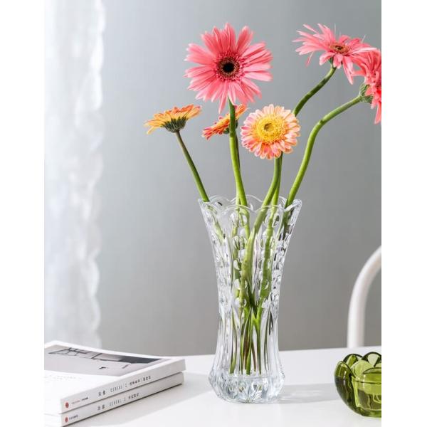 9.75 Inch Embossed Crystal Glass Vases Shock Resistant For Home Decoration
