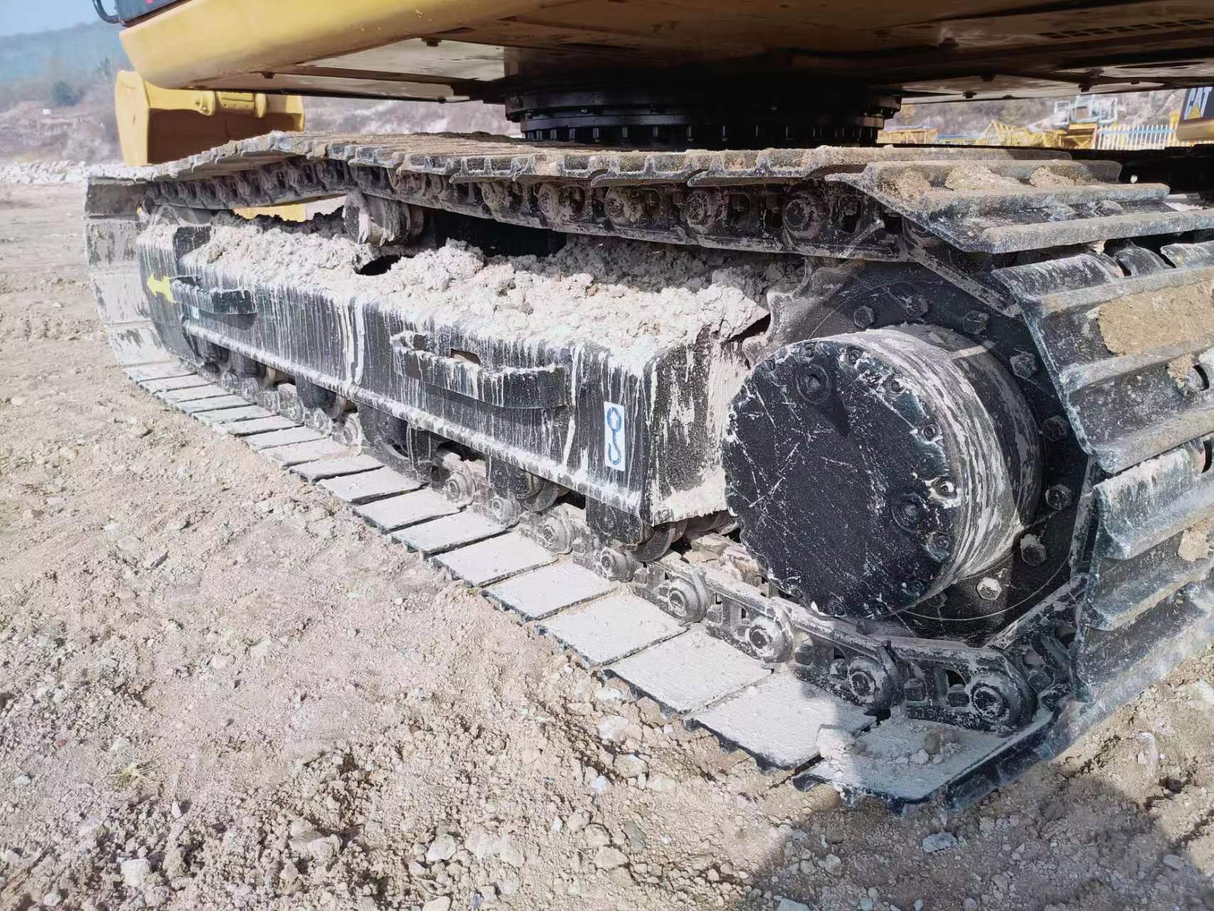 312D2 Использованный экскаватор для кошек 12 тонн Малый гидравлический ползучий экскаватор Cat 312