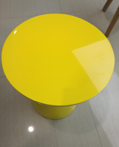 Yellow Arcylic Round Metal Coffee Table Small Indoor Customizable SGS