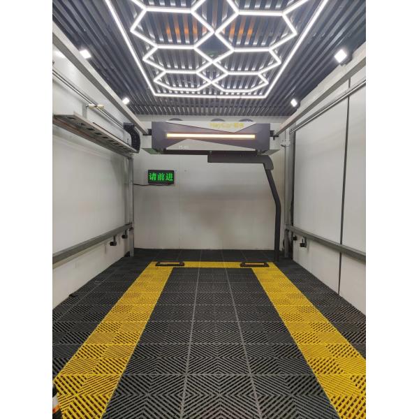 -Chic Design Style Touchless Car Washing System for 650cm*350cm*305cm Dimensions and Cleaning