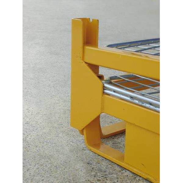 Mobile Yellow Wire Mesh Pallet Cages Folds Flat Space Saving Supermarket Use