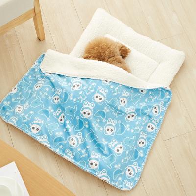 Cat Warm Pet Blanket Knit Flannel Breathable Super Soft Pet Blanket