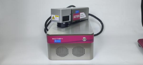 Portable Split Fiber Laser Marking Machine 50W For Nameplates