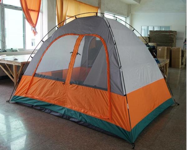 Double Layer 4 to 6 Person Large Camping Tent with 2 Rooms(HT6076)