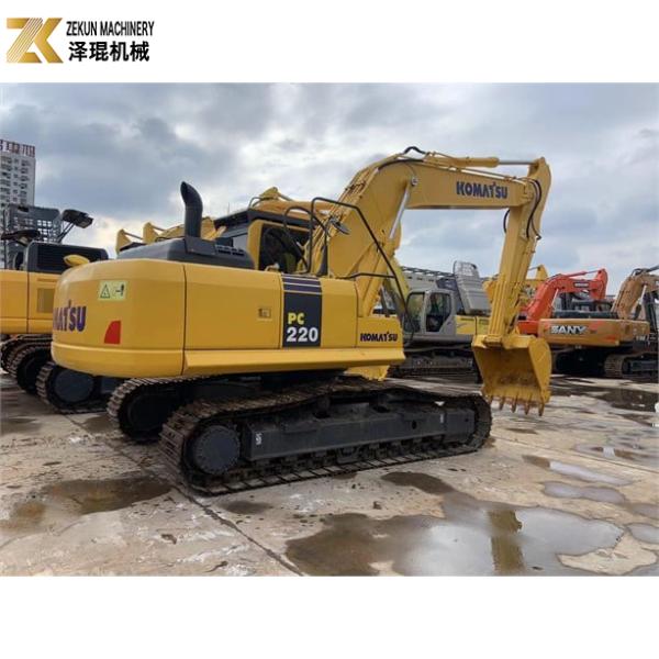 cilindro hidráulico KOMATSU PC220-8 máquina de excavación media usada 22T peso 23420 KG