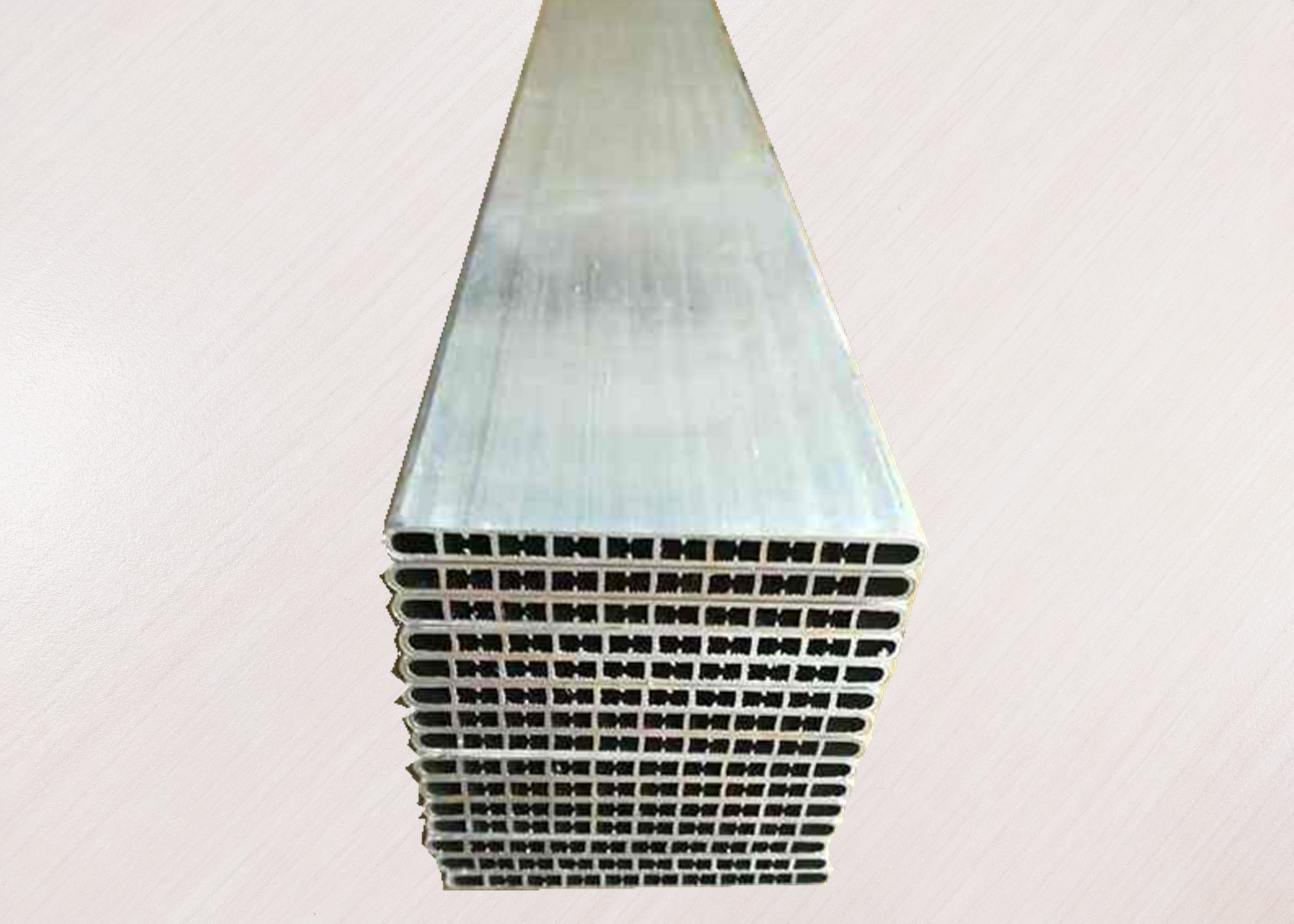 Сплав ядра трубки Intercooler трубки Finsh алюминиевый высокочастотный CAC мельницы с алюминиевым запасом ребра