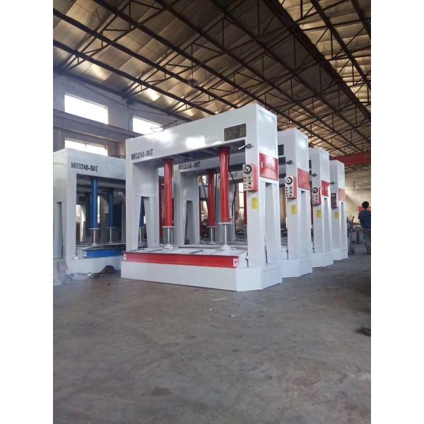 Machine de pressage à froid à porte en bois à faisceau hydraulique automatique