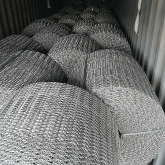 Zinc Coating CWC Reinforced Mesh 2.2 MM Pipeline Wire Mesh 6 8 10 Lines