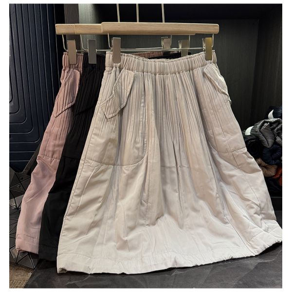High-end Elegant Temperament Solid Color Quilted Half Skirt Women Autumn Winter New Thickened Slimming Versatile A-line Natural