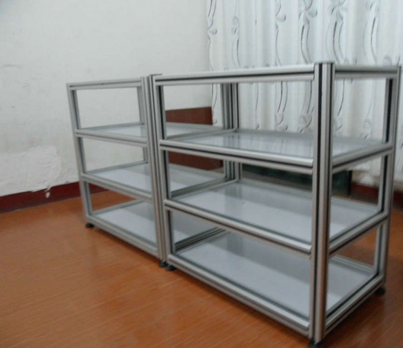 T3 - L'extrusion en aluminium de fente de T8 T, 6000 séries a expulsé la fente en aluminium de T