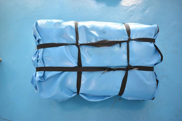 bola inflável do PVC Zorb de 1.0mm com os coxins traseiros macios