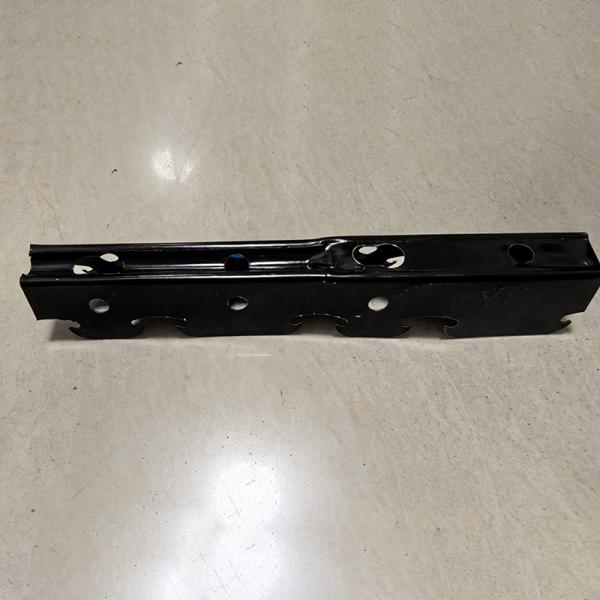 Longueur 3m 6m Plafond en acier en acier cadre Plafond en acier en acier en acier suspendu pour bâtiments commerciaux résidentiels