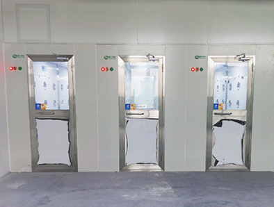 YANING Factory Cleanroom Air Shower Stainless Steel Air Shower With Single Swing Door