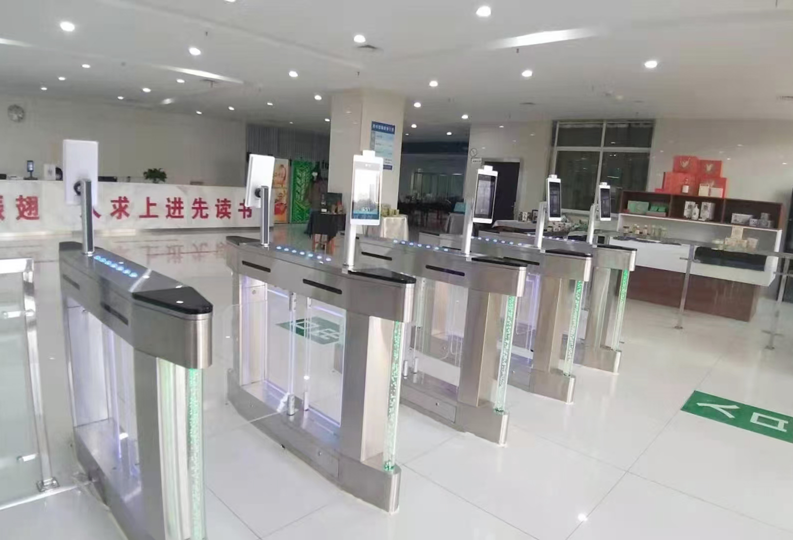 Полно автоматическое распознавание лица поворотник для школы RFID карты двунаправленный
