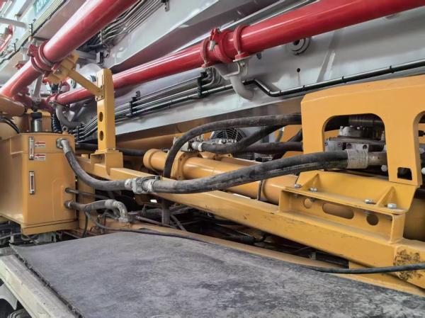 XCMG 72m Used Concrete Pump Truck XZS5552THBZ 2023 Construction Equipment