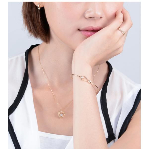 Bangle 0.15ct диаманта золота стиля 18K ниши тип замок 5,5 граммов открытый