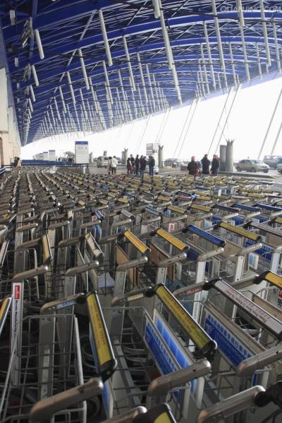 Lightweight Stainless Steel Airport Luggage Trolley Zinc Plating With Transparent Powder Coating