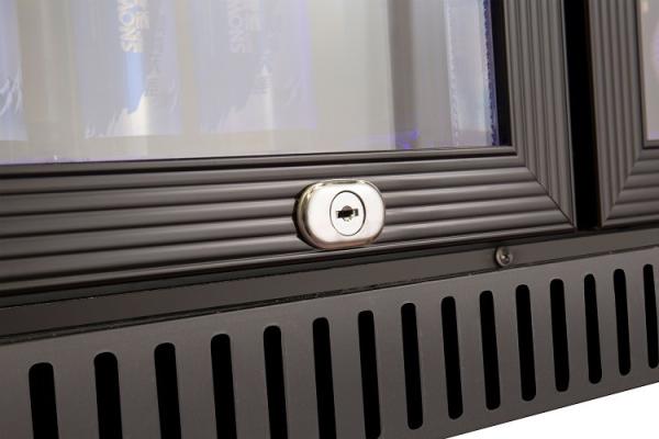 3 Door Glass Back Bar Refrigerator Automatic Drain Water Evaporating Type