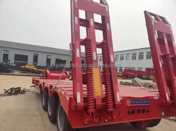 HOWO Lowboy 3 Axle 60t 70t 80t Heavy Duty Hydraulic Gooseneck Detachable Low Loader Truck/Lowbed/ Lowboy Low Bed Semi Trailer