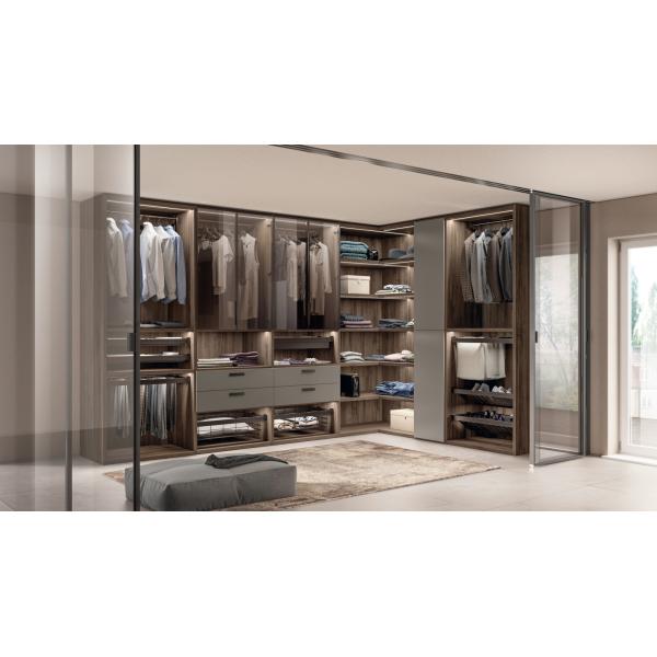 Встроенный гардероб с стойкой для обуви