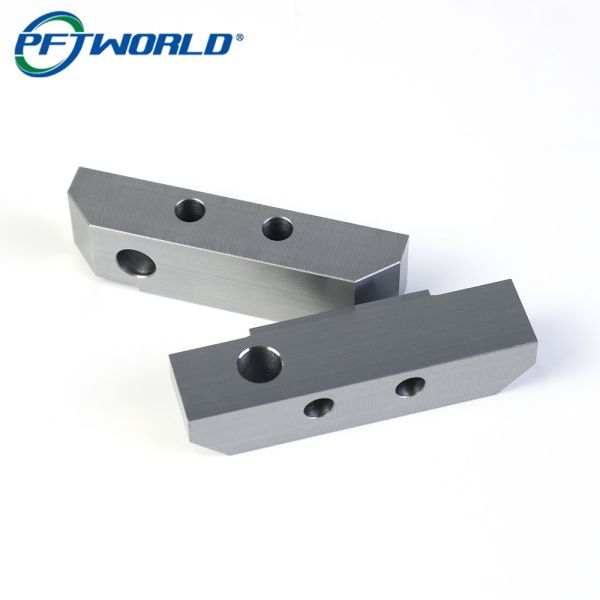 High-precision CNC milling of carbon steel right chain block parts - precise tolerance ±0.01mm - rust-proof packaging for delivery 