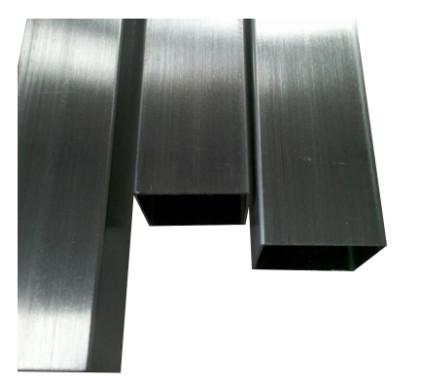 DIN Galvanized Stainless Steel Square Pipe Anti Oxidation Waterproof