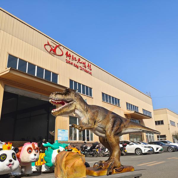 Simulated Lifelike Animated T-rex Dinosaur Model for Park and Mall