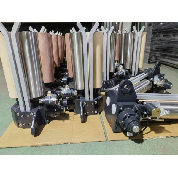 Stenter Machine Spares Monforts Finishing Machine Cloth Guider Ss Material Roller Rubber Material Roller