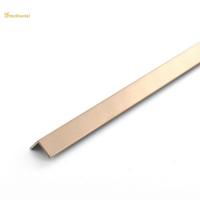 El ajuste de la esquina de acero inoxidable L espejo del borde 304 del oro de la ranura acabó decorativo