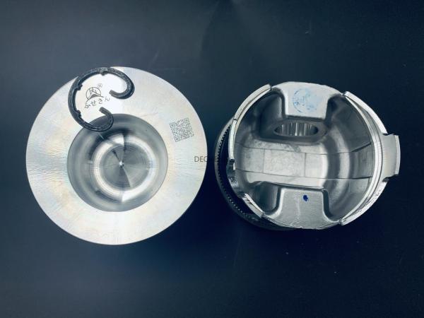 47mm Yanmar Diesel Engine Parts 4TNE88  4D88-3-2  129002-22081 Hydraulic Piston