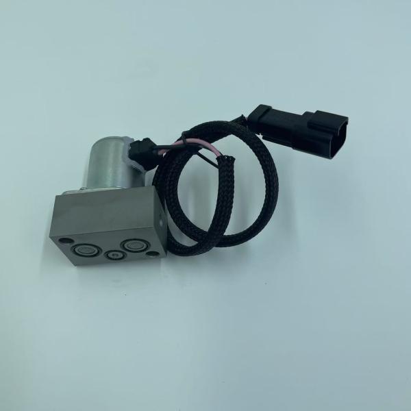 Black Excavator Solenoid 702-21-57400 7022157400 Excavator Pilot Valve For Komatsu