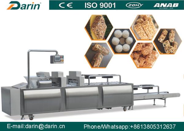 Barra do cereal da aveia do arroz que forma a máquina