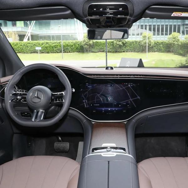 2023 Merced-es-Ben-z EQE SUV 5-Door 5-Seat Luxury Electric Adult Car with 215kW Maximum Power and 595km Electric Range