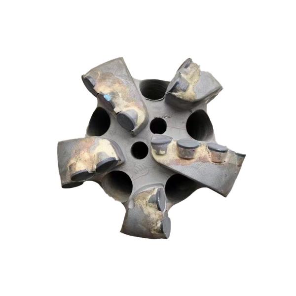 Fábrica 118mm 4 5/8 polegadas 5 lâminas PDC Core Drill Bit