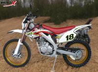 Racing LED 250cc Dual Sport Motorcycle 7500rpm 4 Stroke Inverted Absorber