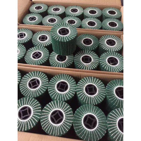 high quality None woven abrasive wheel Abrasive Wire Drawing Wheel with Keyhole Arbor OEM fiber polishing wheel 120*100*19mm